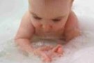 Scegliere il nome giusto per il bebè: significato e origini di quelli che iniziano con la A