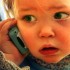Salute bimbi: niente cellulare fino a 12 anni, parola di esperti